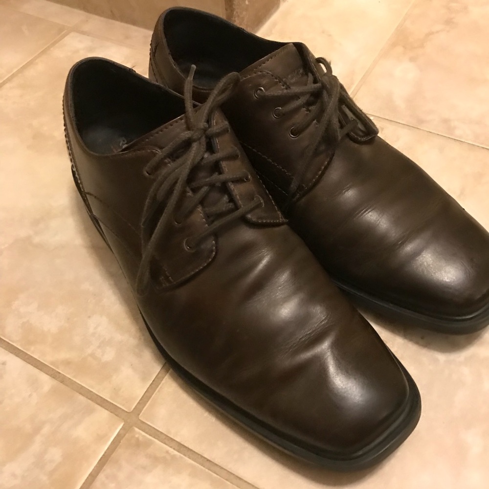 Men’s rockport dress shoes
